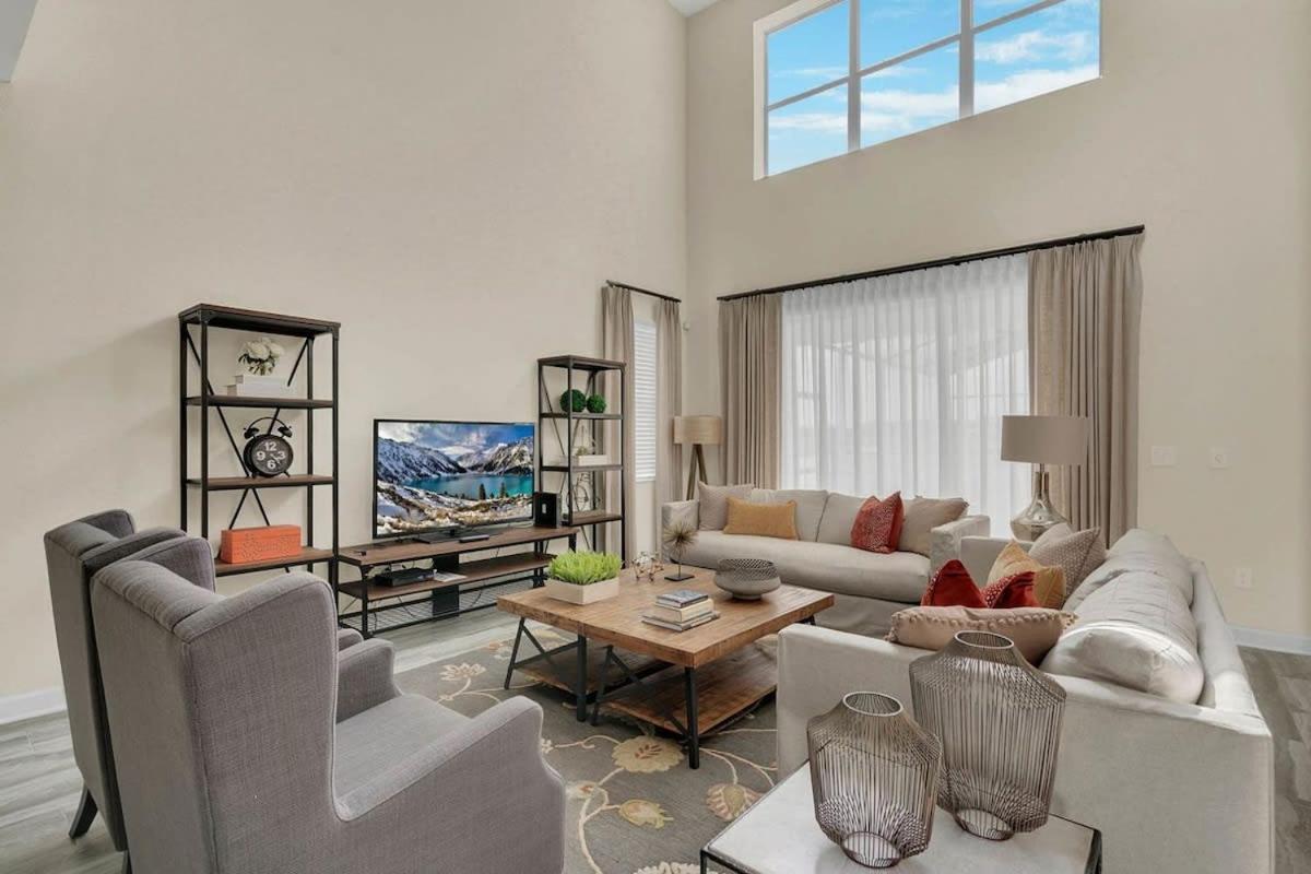 Five Bedrooms Single Family 4759 基西米 外观 照片