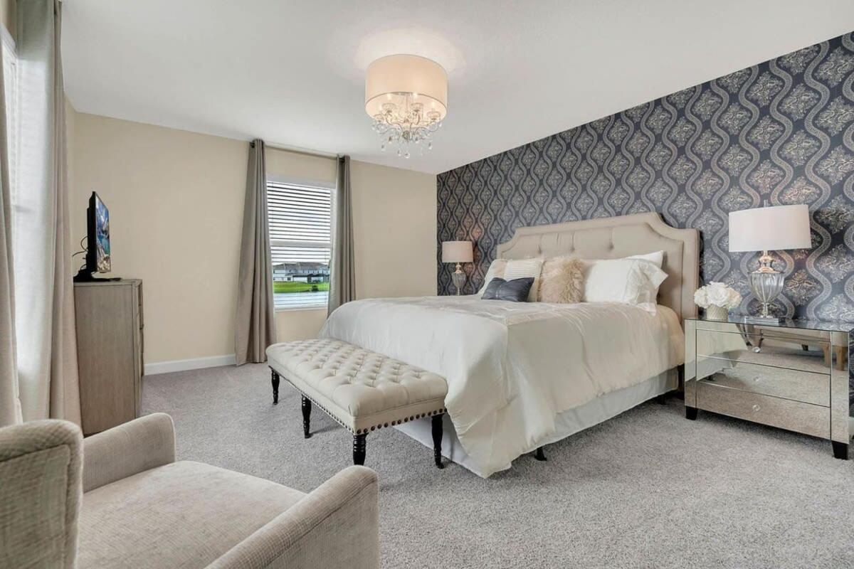 Five Bedrooms Single Family 4759 基西米 外观 照片